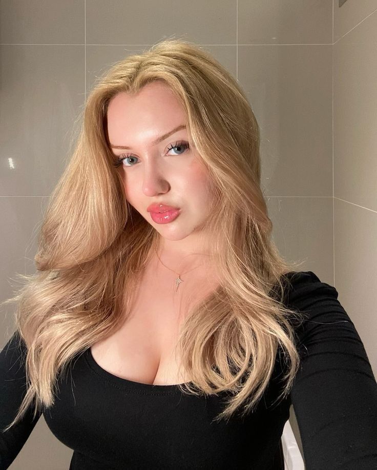 Video Iclik – Mahasiswi memek sempit bgt gabisa masuk