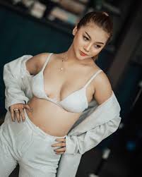 Video Iclik Dera Anjela – Jilbab Hyper Pengen